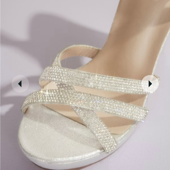 David’s Bridal Valentina#23. They’re here. I ordered the wrong size/heel type - Picture 3 of 11